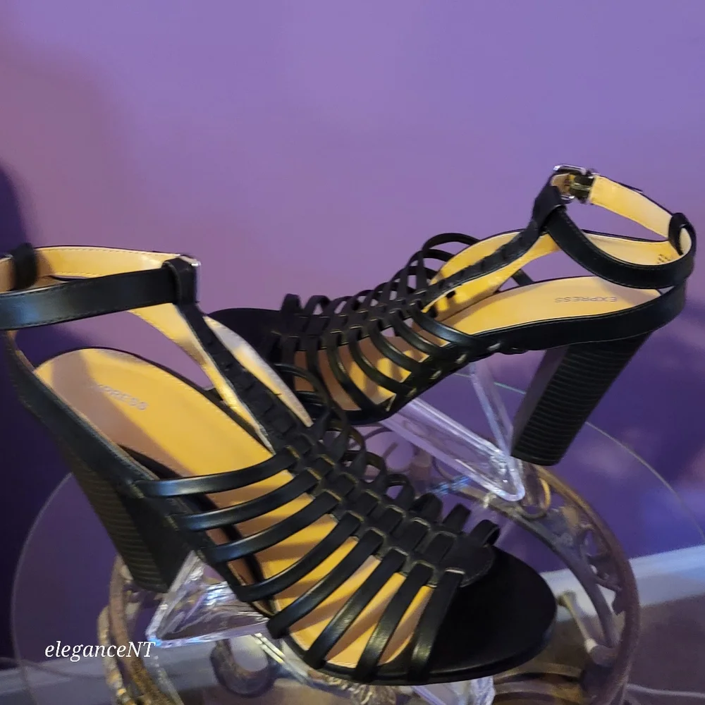 Express Strappy Gladiator Ankle Strap Heeled Sandal Black Women's Sz: 10 NWOT